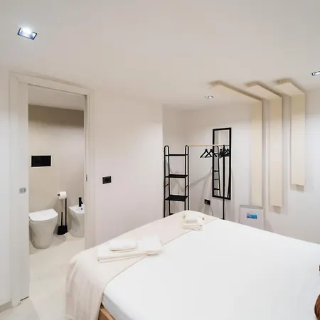 Benvenuti A Casa * Napels